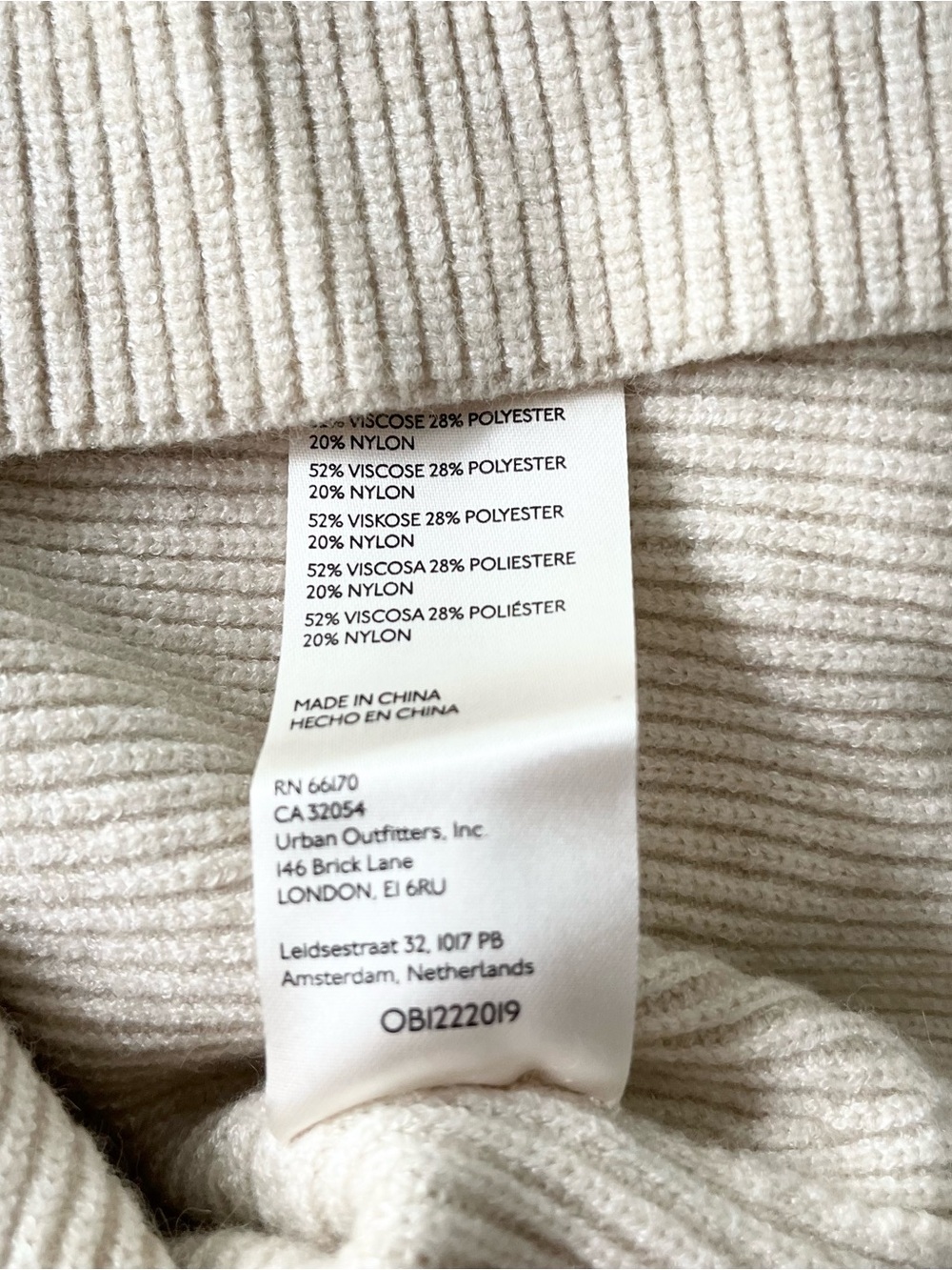 FREE PEOPLE Saffron Ribbed Open Back Sweater Top in Oatmeal Size L
NWT - Picture 7 of 11